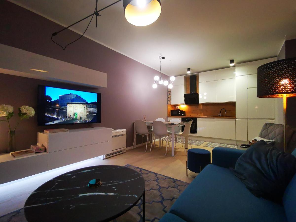 Ambassador Apartment Zadar Extérieur photo