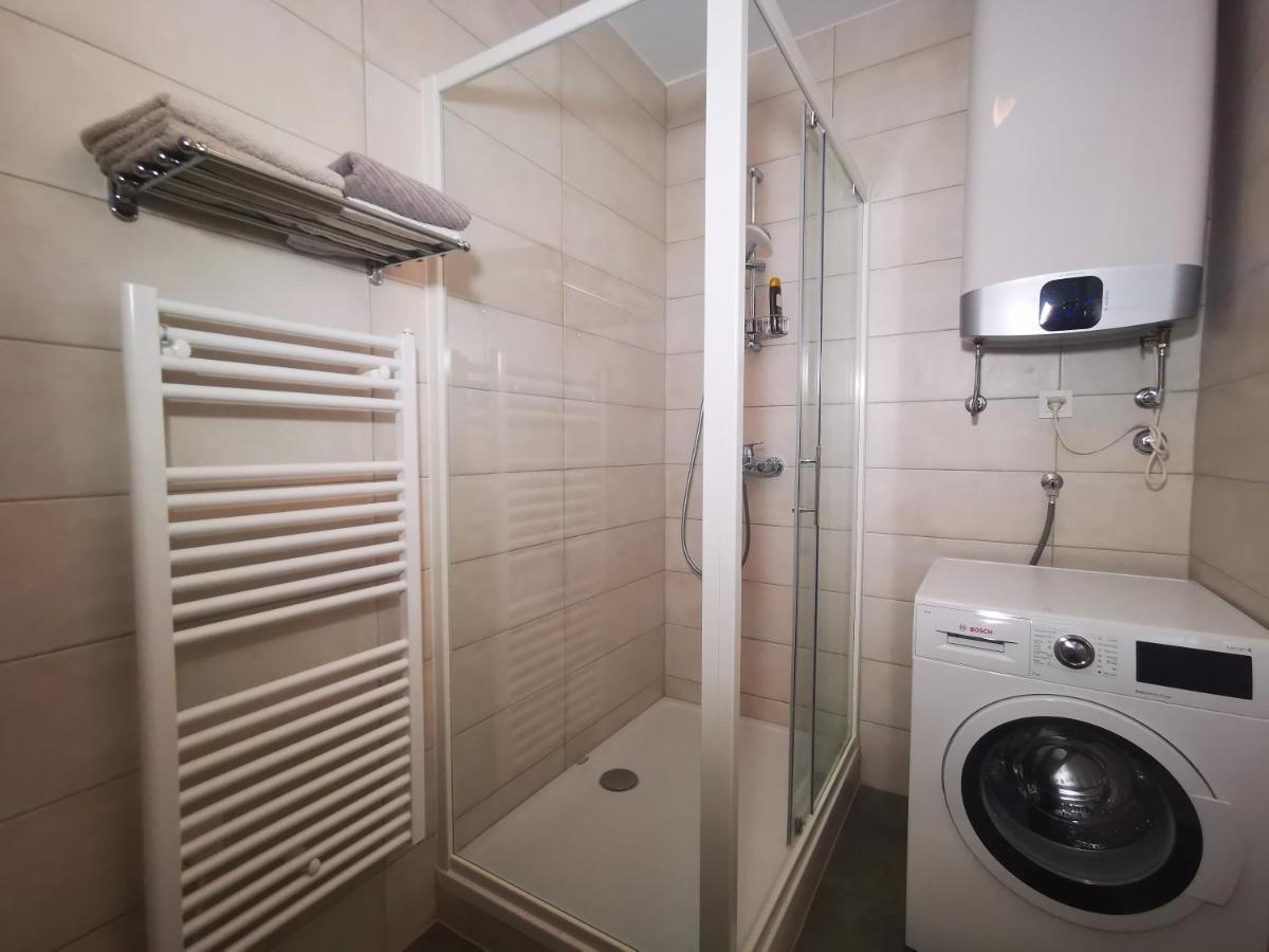 Ambassador Apartment Zadar Extérieur photo