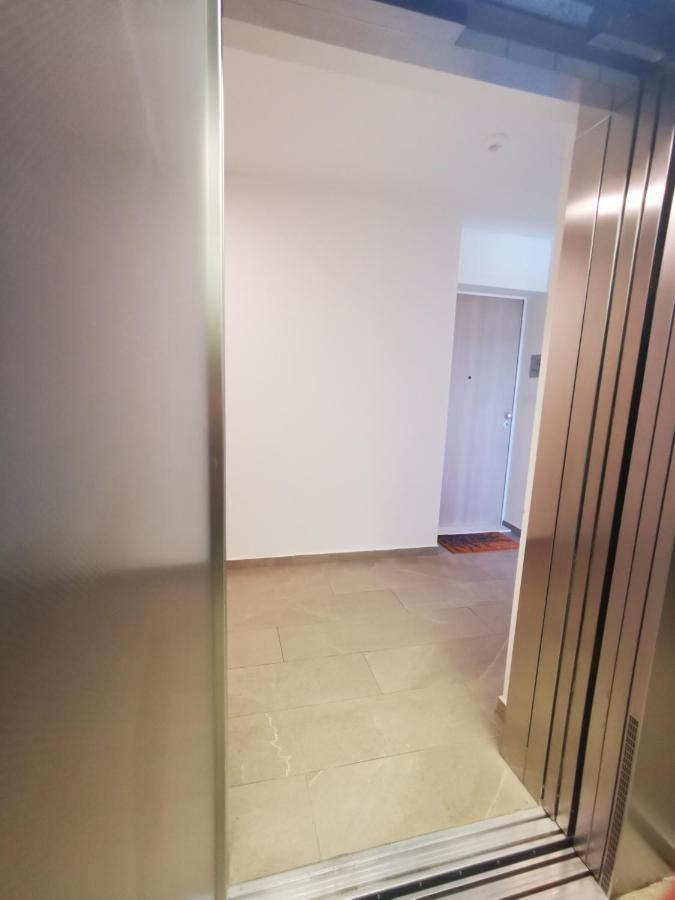 Ambassador Apartment Zadar Extérieur photo