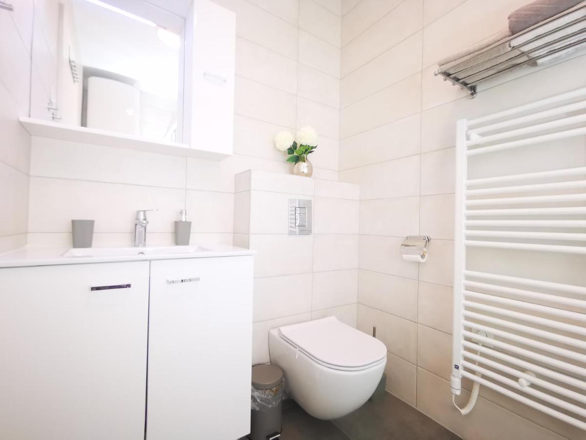 Ambassador Apartment Zadar Extérieur photo