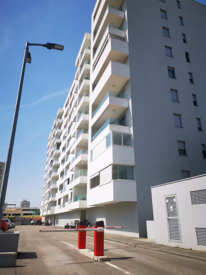 Ambassador Apartment Zadar Extérieur photo